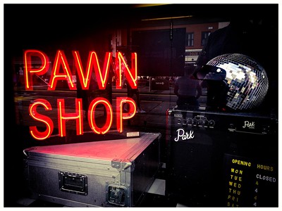Pawn Guns Phoenix and get the cash you need with a short term loan